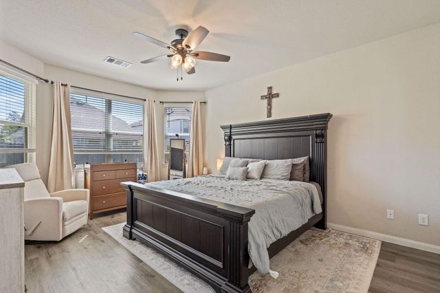 2221 Raider Drive, Conroe, TX 77301