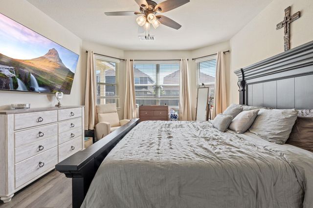 2221 Raider Drive, Conroe, TX 77301