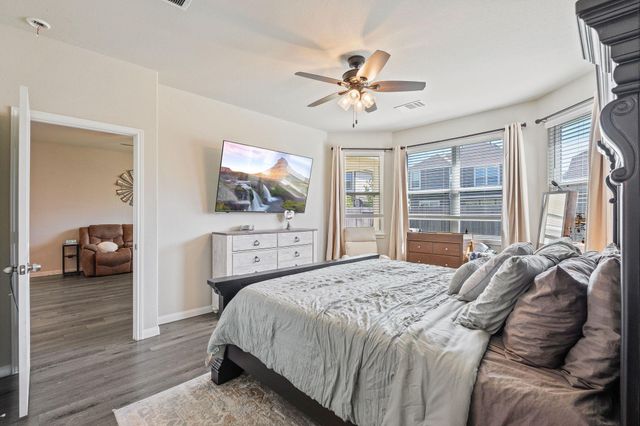 2221 Raider Drive, Conroe, TX 77301