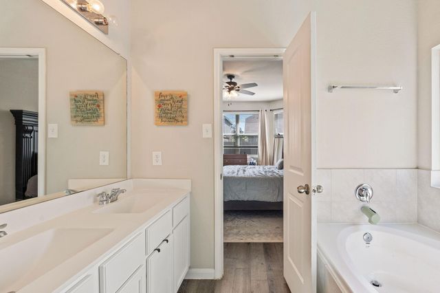 2221 Raider Drive, Conroe, TX 77301