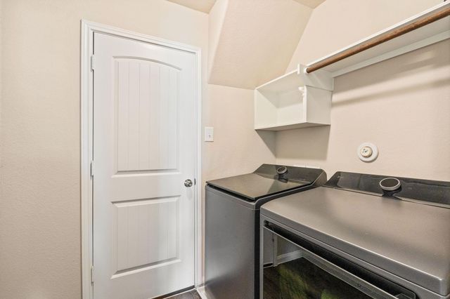 2221 Raider Drive, Conroe, TX 77301