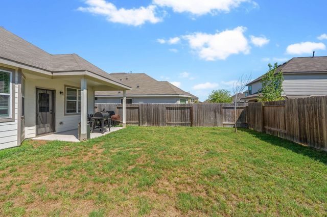 2221 Raider Drive, Conroe, TX 77301