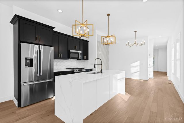 3129 Hackberry Street, Cincinnati, OH 45207