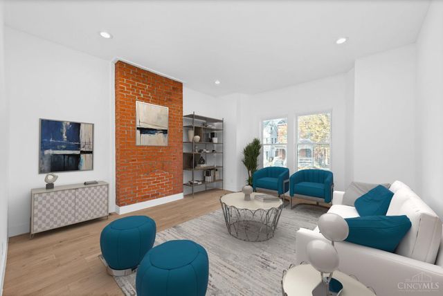 3129 Hackberry Street, Cincinnati, OH 45207