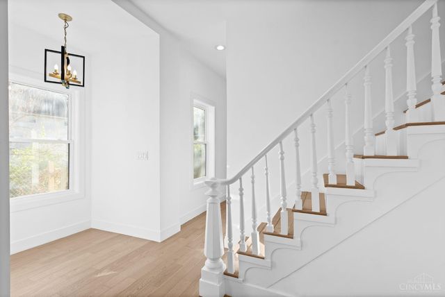 3129 Hackberry Street, Cincinnati, OH 45207