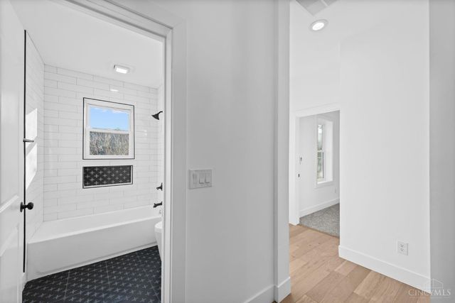 3129 Hackberry Street, Cincinnati, OH 45207