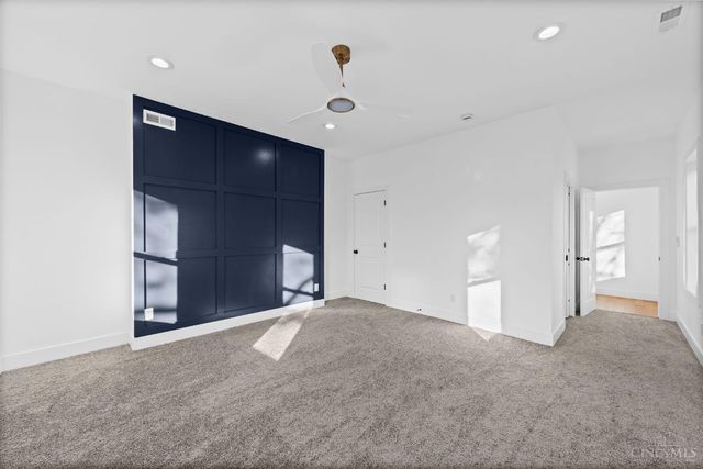 3129 Hackberry Street, Cincinnati, OH 45207