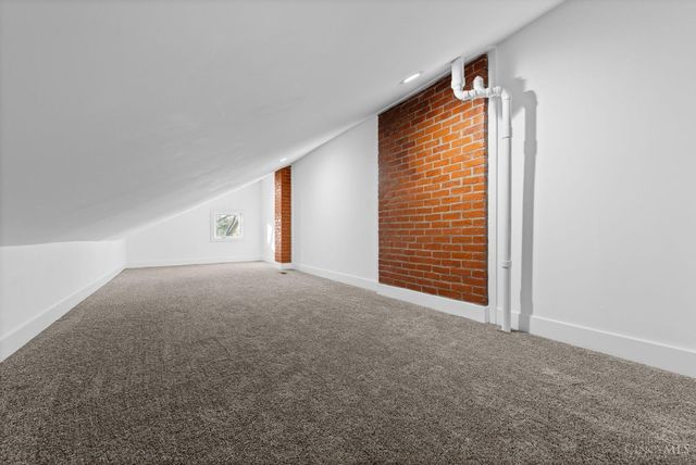 3129 Hackberry Street, Cincinnati, OH 45207