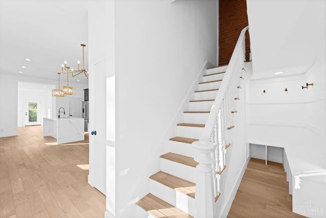 3129 Hackberry Street, Cincinnati, OH 45207