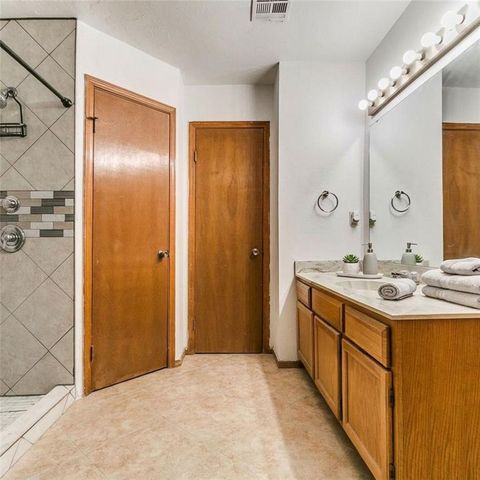 10145 Southridge Drive, Oklahoma City, OK 73159