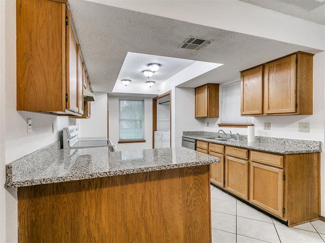 10145 Southridge Drive, Oklahoma City, OK 73159