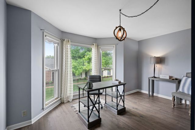 2123 River Chase Dr, Murfreesboro, TN 37128