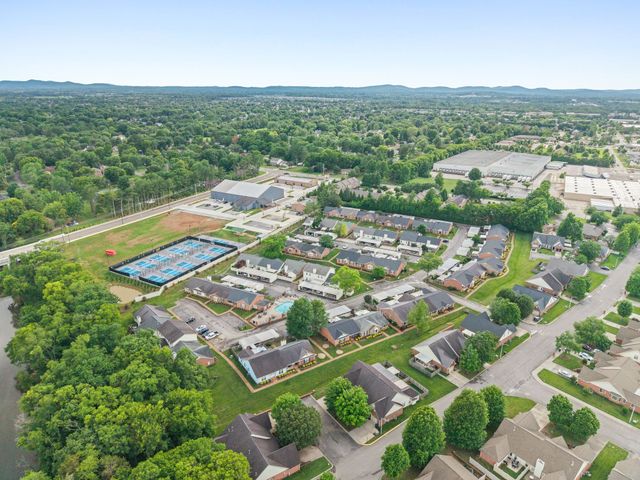 2123 River Chase Dr, Murfreesboro, TN 37128