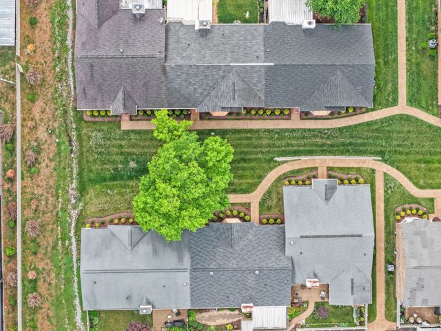 2123 River Chase Dr, Murfreesboro, TN 37128