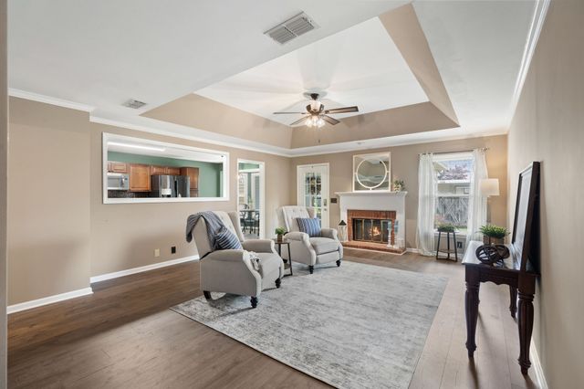 2123 River Chase Dr, Murfreesboro, TN 37128