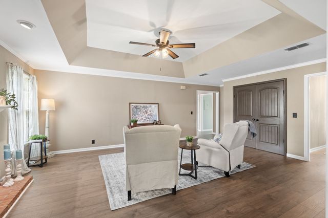 2123 River Chase Dr, Murfreesboro, TN 37128