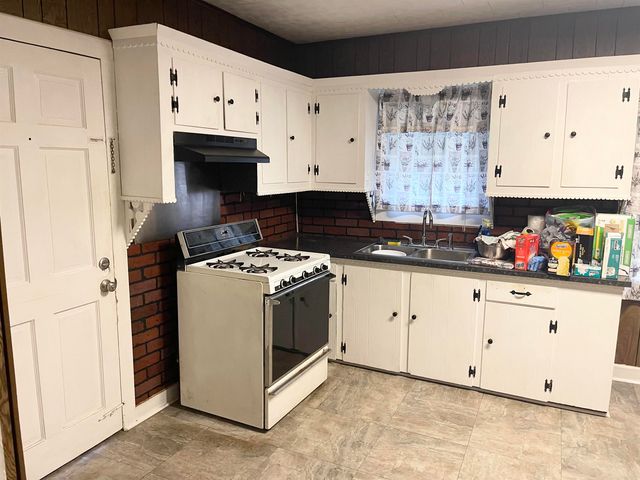 1204 Acadian Dr, Houma, LA 70363