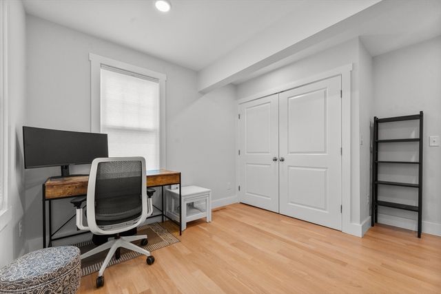 118 Spring St 118, Watertown, MA 02472