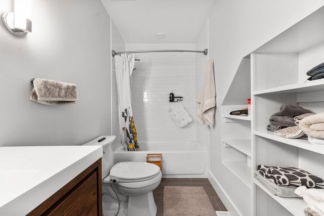 118 Spring St 118, Watertown, MA 02472