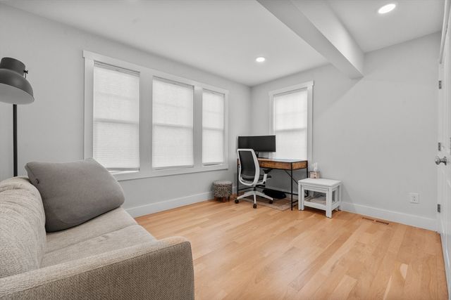 118 Spring St 118, Watertown, MA 02472