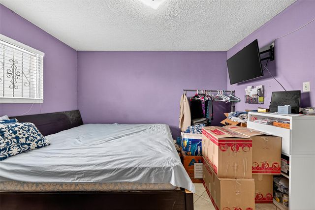 6822 Zapata Drive, Houston, TX 77083