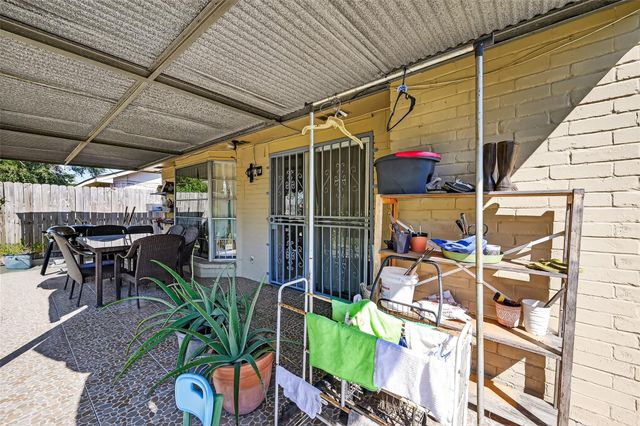 6822 Zapata Drive, Houston, TX 77083