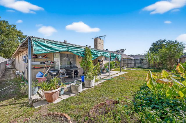 6822 Zapata Drive, Houston, TX 77083