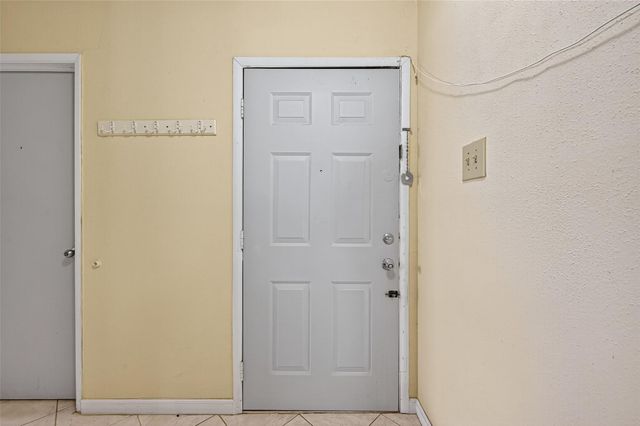 6822 Zapata Drive, Houston, TX 77083