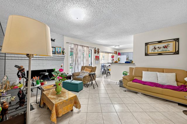 6822 Zapata Drive, Houston, TX 77083