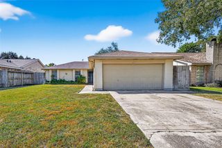 6822 Zapata Drive, Houston, TX 77083