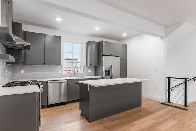 110 E Lafayette Street, Columbus, OH 43215