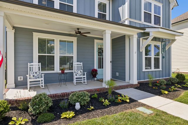 617 Green Farm Way, Spring Hill, TN 37174