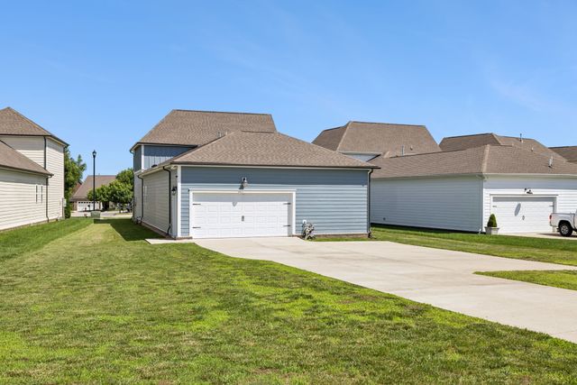 617 Green Farm Way, Spring Hill, TN 37174
