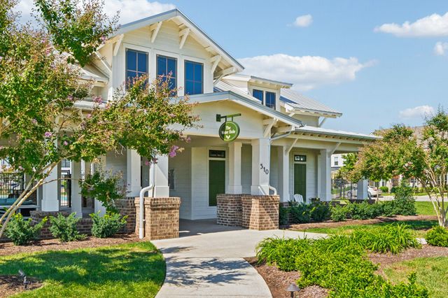 617 Green Farm Way, Spring Hill, TN 37174