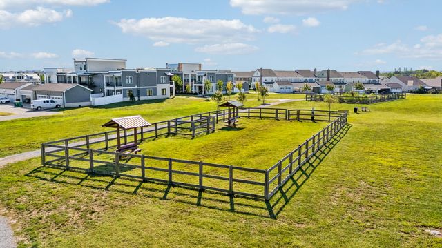617 Green Farm Way, Spring Hill, TN 37174