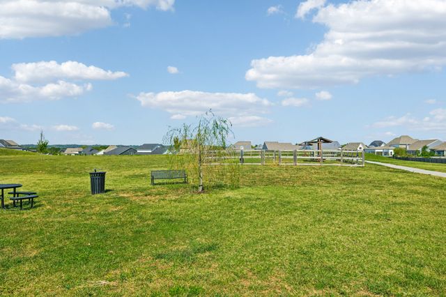 617 Green Farm Way, Spring Hill, TN 37174