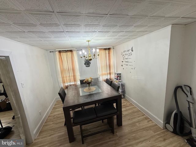 220 10TH ST, Brookhaven, PA 19015