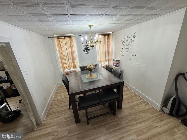 220 10TH ST, Brookhaven, PA 19015