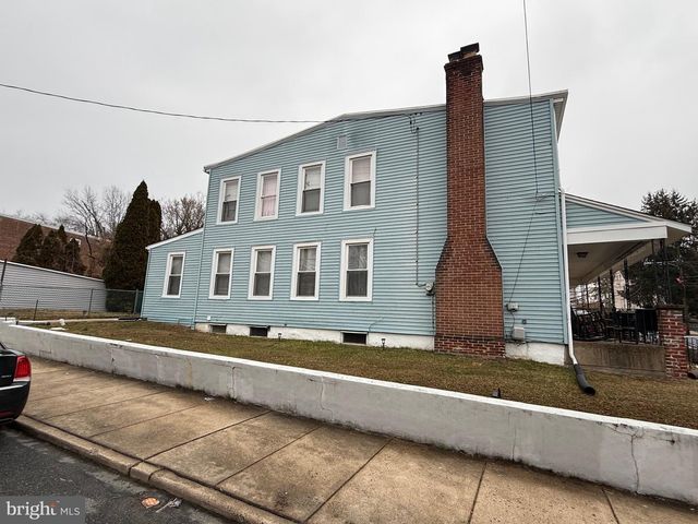 220 10TH ST, Brookhaven, PA 19015