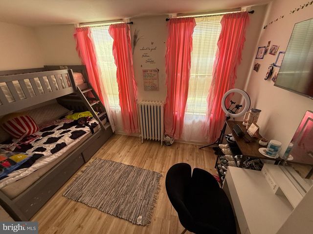 220 10TH ST, Brookhaven, PA 19015