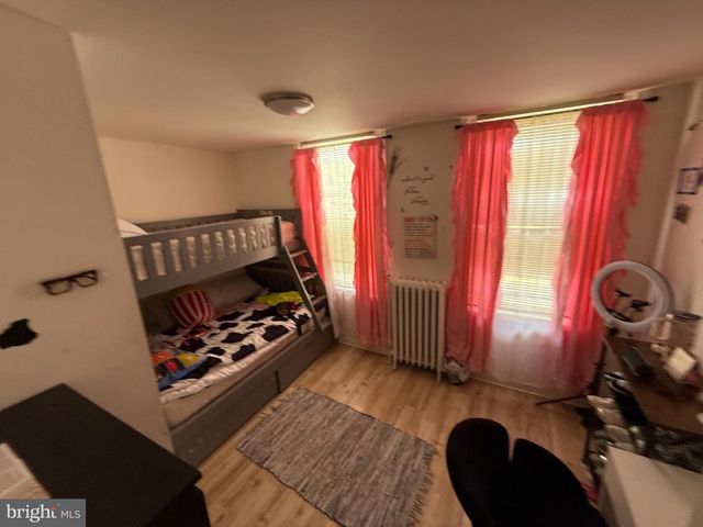 220 10TH ST, Brookhaven, PA 19015