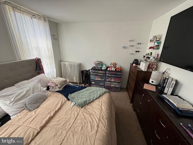 220 10TH ST, Brookhaven, PA 19015