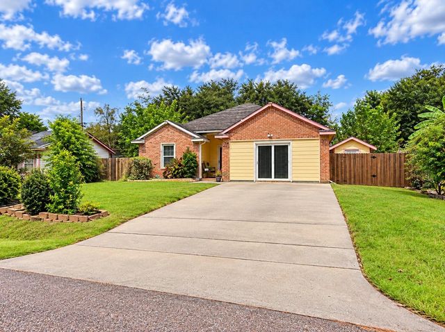 5021 Paula Street, Houston, TX 77033