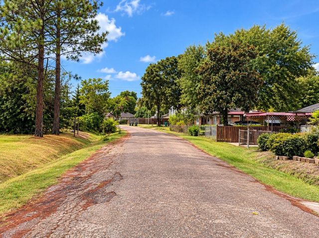 5021 Paula Street, Houston, TX 77033