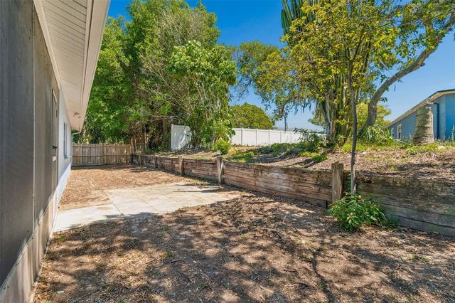 8052 GABRIEL DRIVE, Port Richey, FL 34668