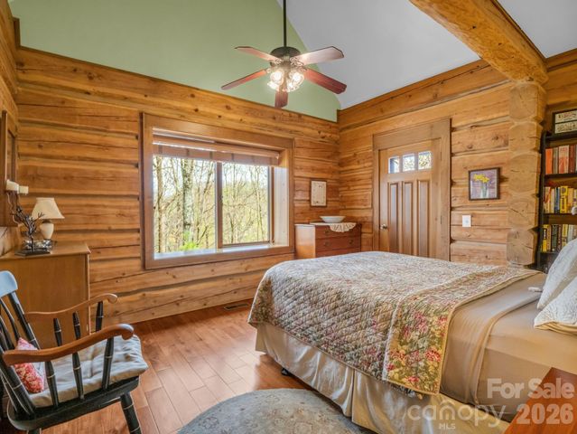 294 Verbena Drive, Black Mountain, NC 28711