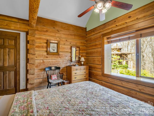 294 Verbena Drive, Black Mountain, NC 28711