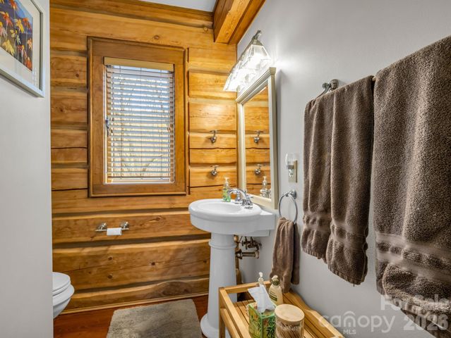 294 Verbena Drive, Black Mountain, NC 28711
