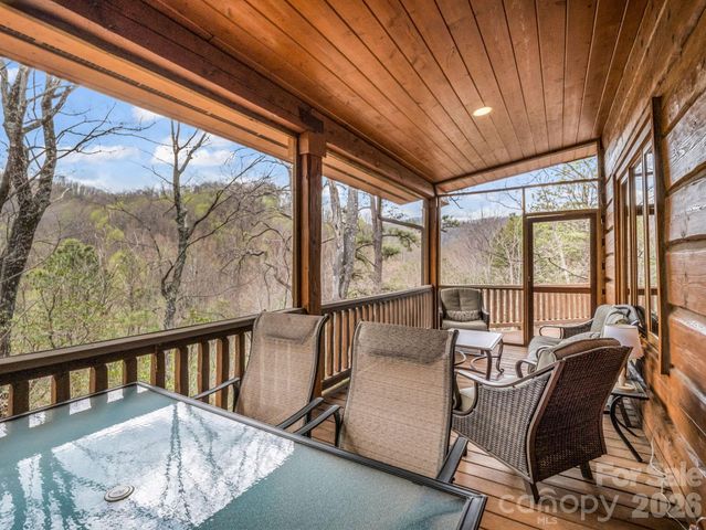 294 Verbena Drive, Black Mountain, NC 28711