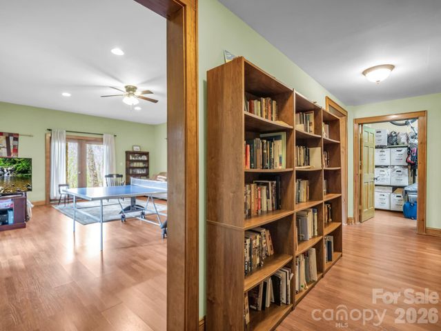 294 Verbena Drive, Black Mountain, NC 28711